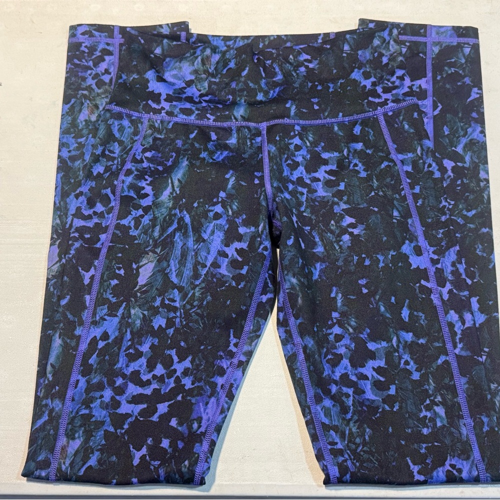 Lululemon Skinny Grooves II sz 12